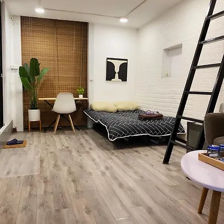 Ferienwohnung Michi House Nguyen Thai Hoc